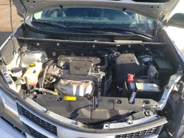 Photo 12 from auction – 2014 TOYOTA RAV4 LE with VIN 2T3BFREVXEW192157