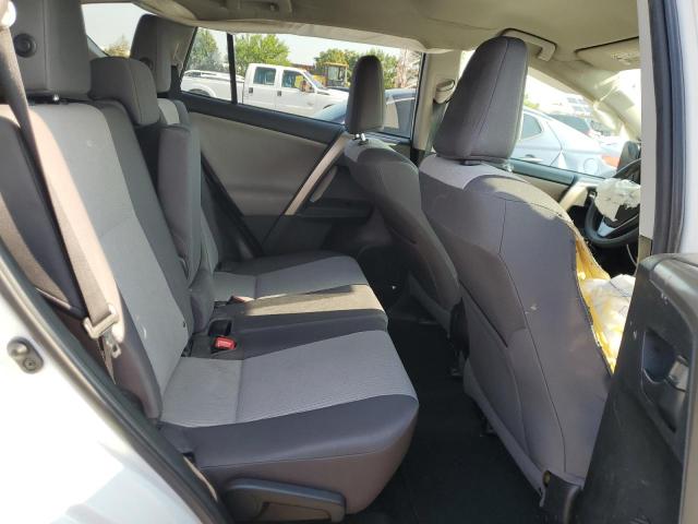 Photo 11 from auction – 2015 TOYOTA RAV4 LE with VIN 2T3BFREV3FW303309
