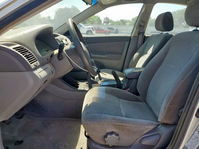 Photo 7 from auction – 2002 TOYOTA CAMRY with VIN JTDBE32K520032617