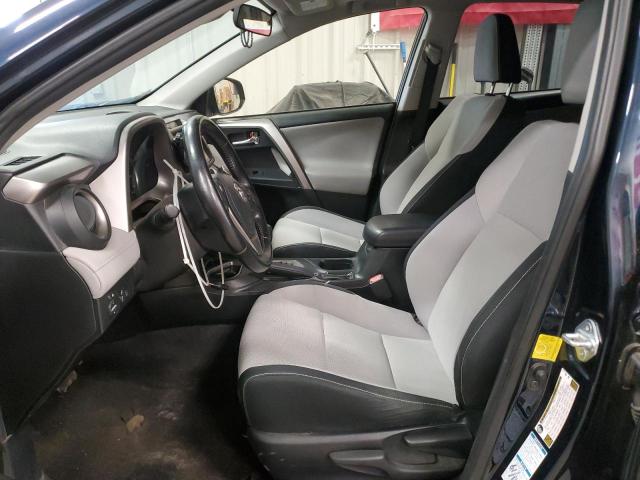 Photo 7 from auction – 2017 TOYOTA RAV4 XLE with VIN JTMRFREV8HJ114137