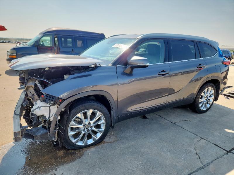 TOYOTA HIGHLANDER 2021 with VIN 5TDDZRBH7MS057586 - Photo from auction