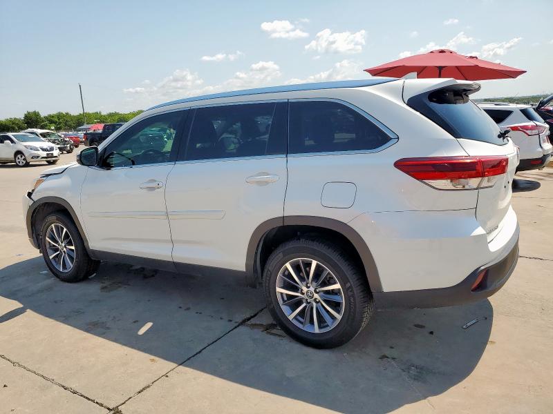 Photo 2 from auction – 2019 TOYOTA HIGHLANDER with VIN 5TDKZRFH2KS553989