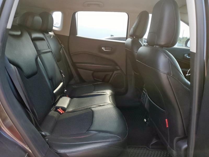 Photo 10 from auction – 2018 JEEP COMPASS TR with VIN 3C4NJDDB2JT451358