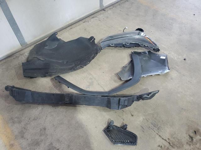 Photo 13 from auction – 2020 TOYOTA RAV4 LE with VIN JTMF1RFV6LD052146