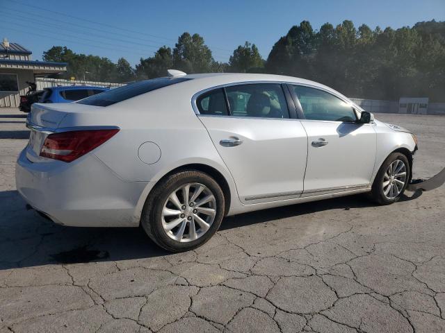Photo 3 from auction – 2016 BUICK LACROSSE with VIN 1G4GB5G38GF145358