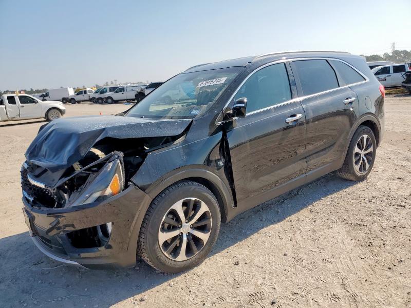 KIA SORENTO EX 2018 with VIN 5XYPH4A5XJG383322 - Photo from auction