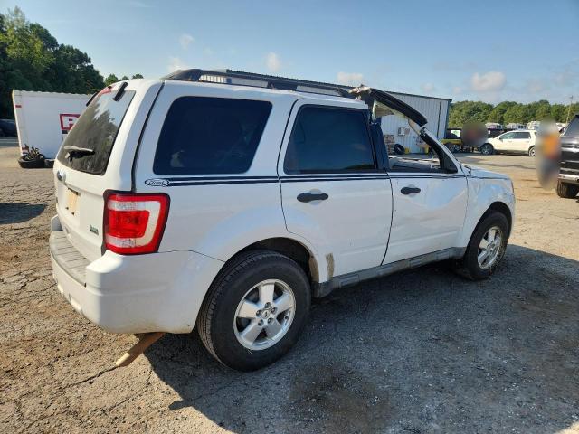 Photo 3 from auction – 2010 FORD ESCAPE XLT with VIN 1FMCU0DG9AKD12263