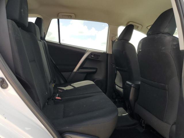 Photo 11 from auction – 2018 TOYOTA RAV4 LE with VIN 2T3BFREV6JW770975