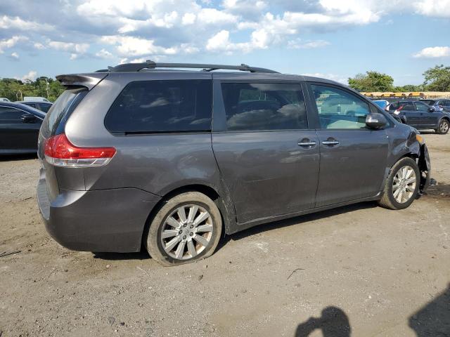 Photo 3 from auction – 2014 TOYOTA SIENNA XLE with VIN 5TDDK3DC0ES076338