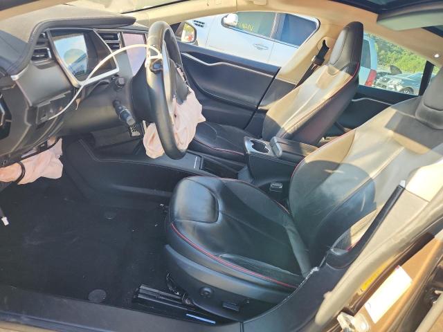 Photo 7 from auction – 2013 TESLA MODEL S with VIN 5YJSA1CP9DFP07397