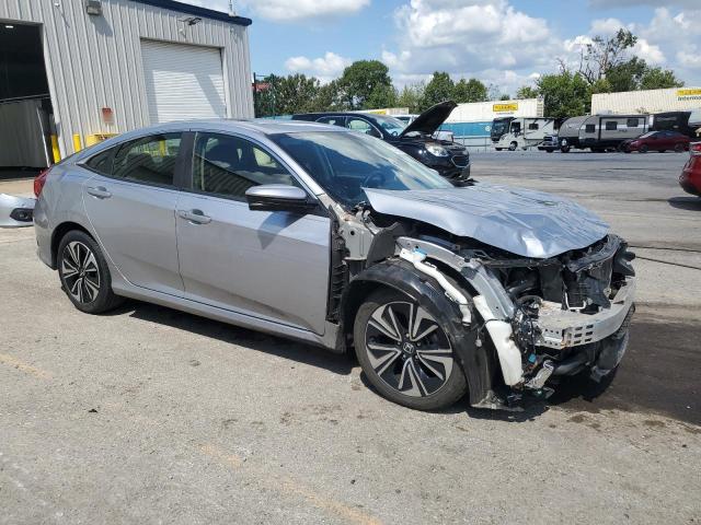 Photo 4 from auction – 2018 HONDA CIVIC EXL with VIN JHMFC1F71JX021068