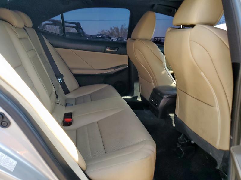 Photo 10 from auction – 2017 LEXUS IS 200T with VIN JTHBA1D21H5049759