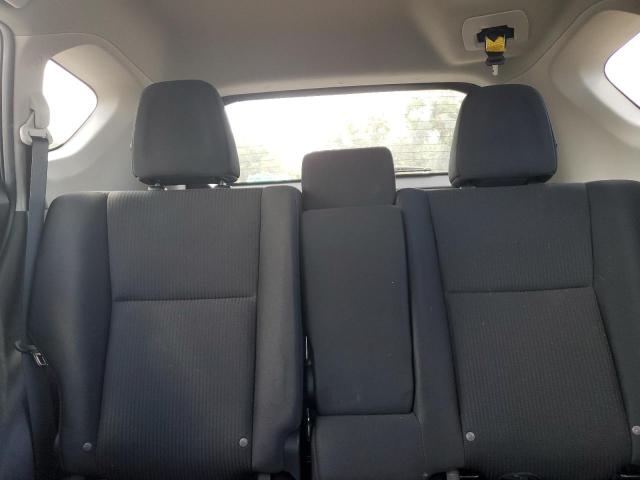 Photo 10 from auction – 2018 TOYOTA RAV4 LE with VIN 2T3BFREV1JW808628