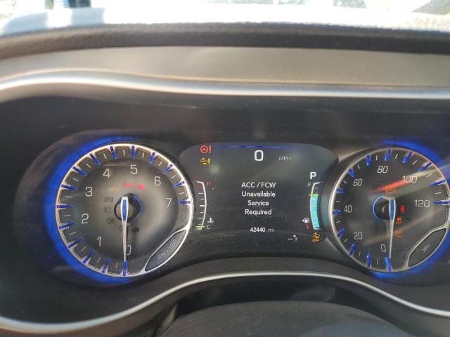 Photo 9 from auction – 2017 CHRYSLER PACIFICA L with VIN 2C4RC1GG9HR734693