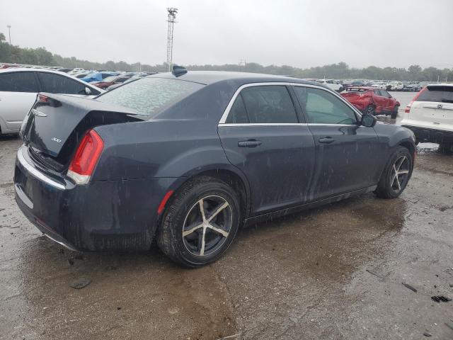 Photo 3 from auction – 2015 CHRYSLER 300 with VIN 2C3CCAAG3FH881596