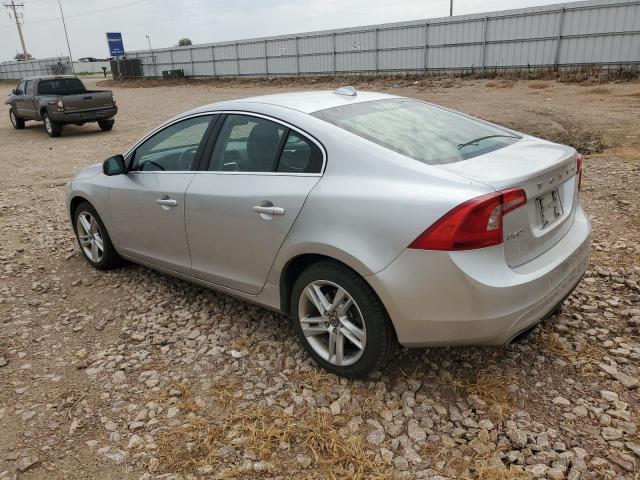 Photo 2 from auction – 2015 VOLVO S60 PREMIE with VIN YV1612TB4F2318372