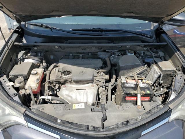 Photo 12 from auction – 2017 TOYOTA RAV4 LE with VIN JTMBFREV6HJ106118