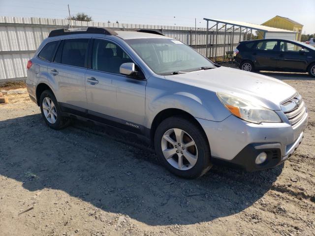 Photo 4 from auction – 2013 SUBARU OUTBACK 2. with VIN 4S4BRBCC1D3240626