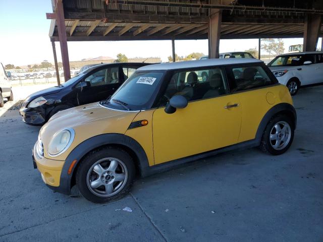 MINI COOPER 2007 with VIN WMWMF33507TT58276 - Photo from auction