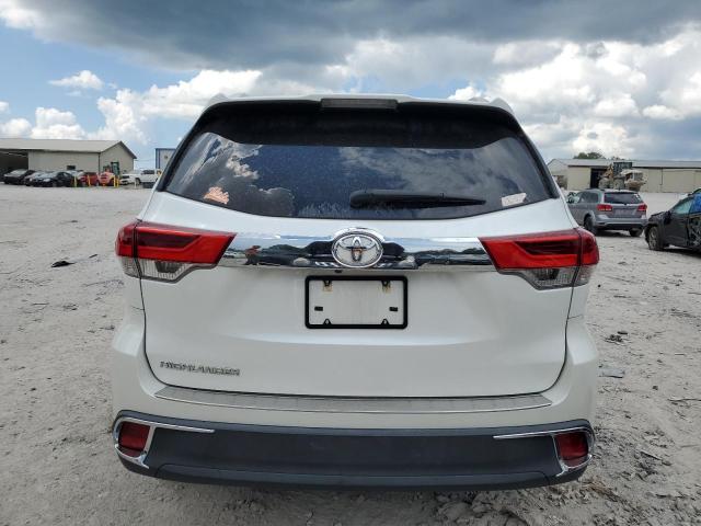 Photo 6 from auction – 2017 TOYOTA HIGHLANDER with VIN 5TDZZRFH1HS188244