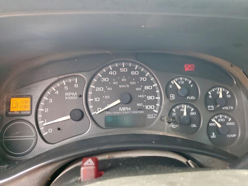 Photo 12 from auction – 2002 CHEVROLET SILVERADO with VIN 1GCEC14W32Z284577