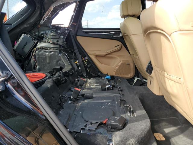Photo 11 from auction – 2017 PORSCHE MACAN with VIN WP1AA2A50HLB81567