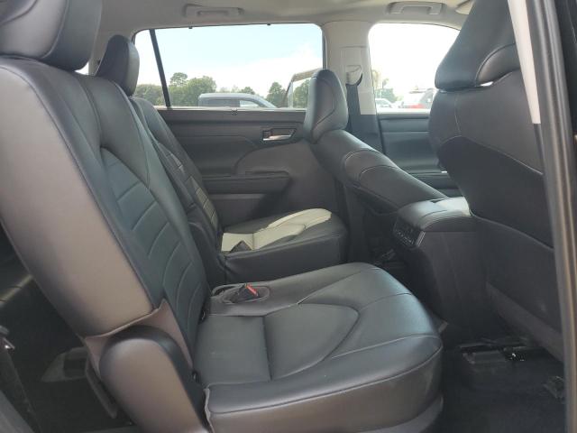 Photo 11 from auction – 2021 TOYOTA HIGHLANDER with VIN 5TDHBRCH1MS015287