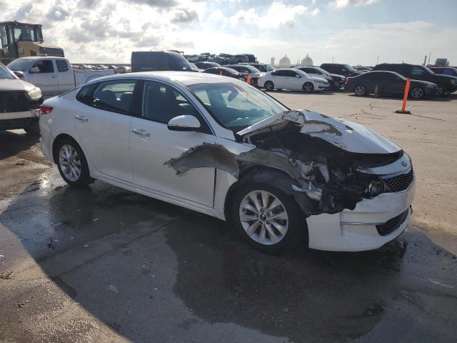 Photo 4 from auction – 2016 KIA OPTIMA EX with VIN 5XXGU4L34GG097289