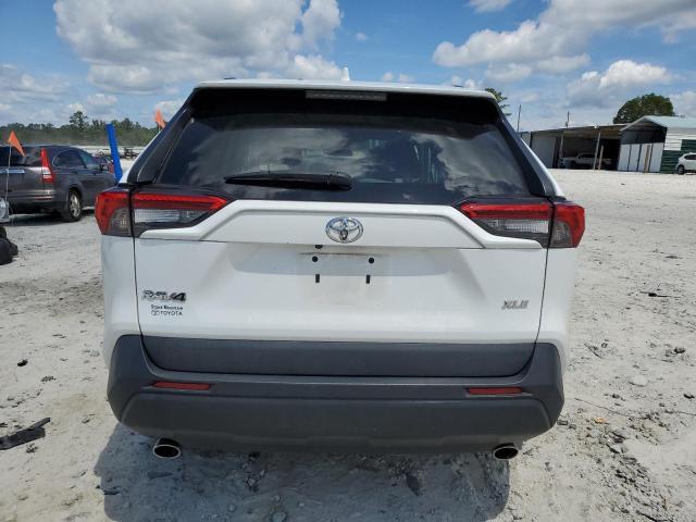 Photo 6 from auction – 2021 TOYOTA RAV4 XLE with VIN 2T3W1RFV8MC107380