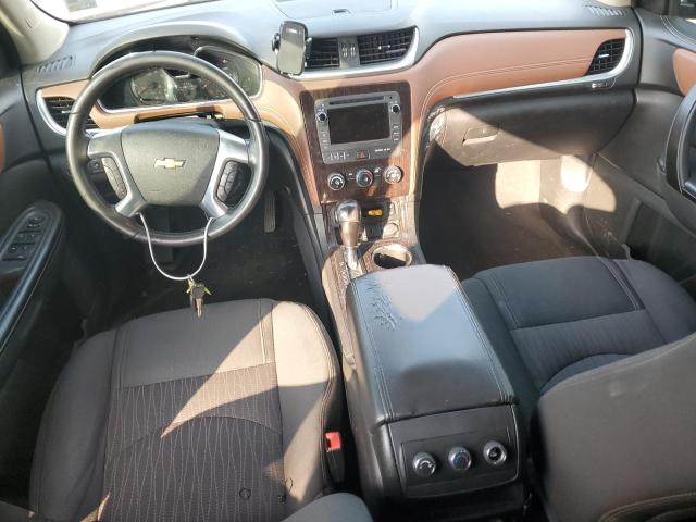 Photo 8 from auction – 2017 CHEVROLET TRAVERSE LT with VIN 1GNKRGKD6HJ139313