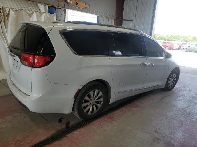 Photo 3 from auction – 2019 CHRYSLER PACIFICA T with VIN 2C4RC1BG2KR626074
