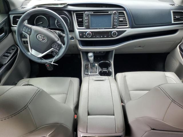 Photo 8 from auction – 2017 TOYOTA HIGHLANDER SE with VIN 5TDJZRFHXHS512773