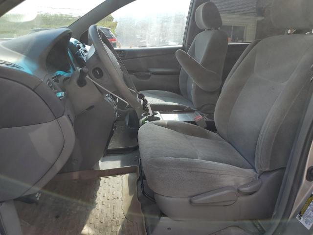 Photo 7 from auction – 2005 TOYOTA SIENNA CE with VIN 5TDZA23C15S310264