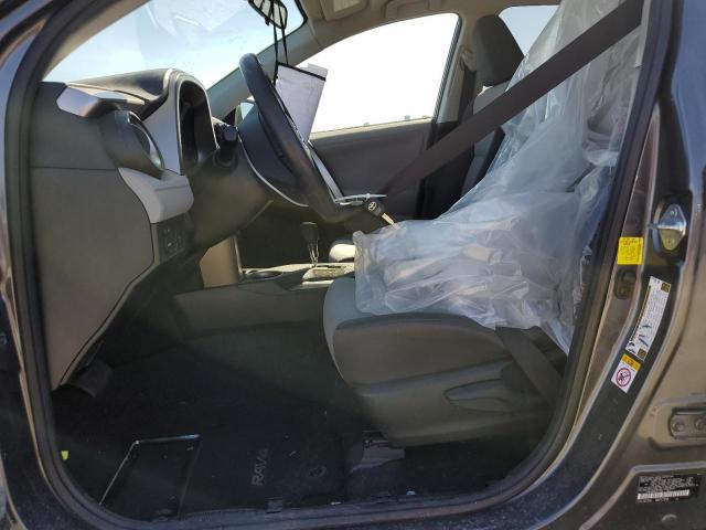 Photo 7 from auction – 2013 TOYOTA RAV4 LE with VIN JTMZFREV6DD010416