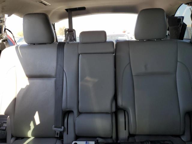 Photo 10 from auction – 2019 TOYOTA HIGHLANDER with VIN 5TDJGRFH1KS058295