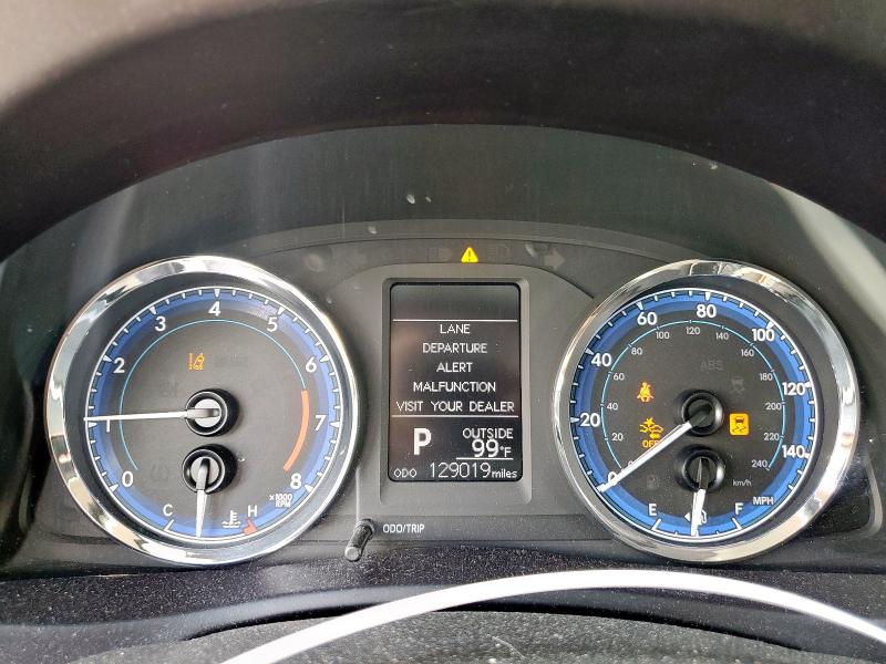 Photo 9 from auction – 2017 TOYOTA COROLLA L with VIN 5YFBURHE0HP696555