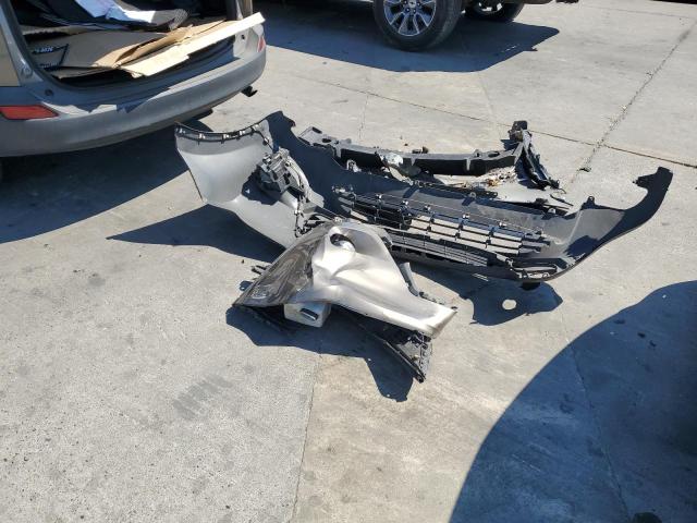 Photo 13 from auction – 2015 TOYOTA RAV4 LIMIT with VIN JTMYFREV2FD044691