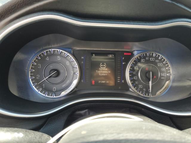 Photo 9 from auction – 2015 CHRYSLER 200 LIMITE with VIN 1C3CCCABXFN629335