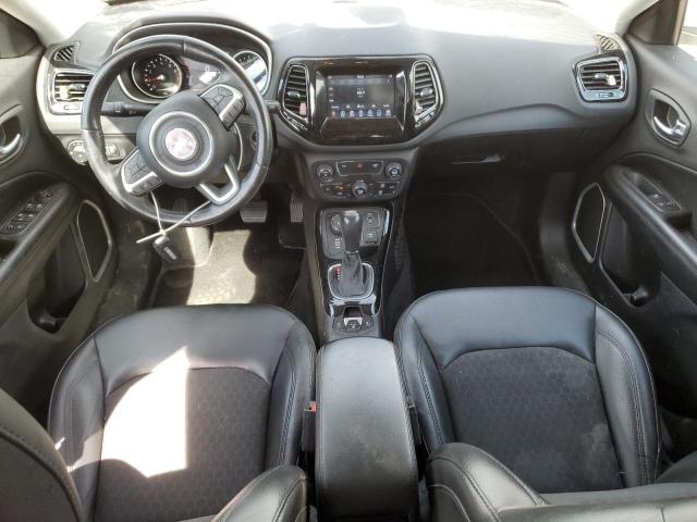 Фото 8 с аукциона – 2019 JEEP COMPASS LA с VIN 3C4NJDBB4KT661948