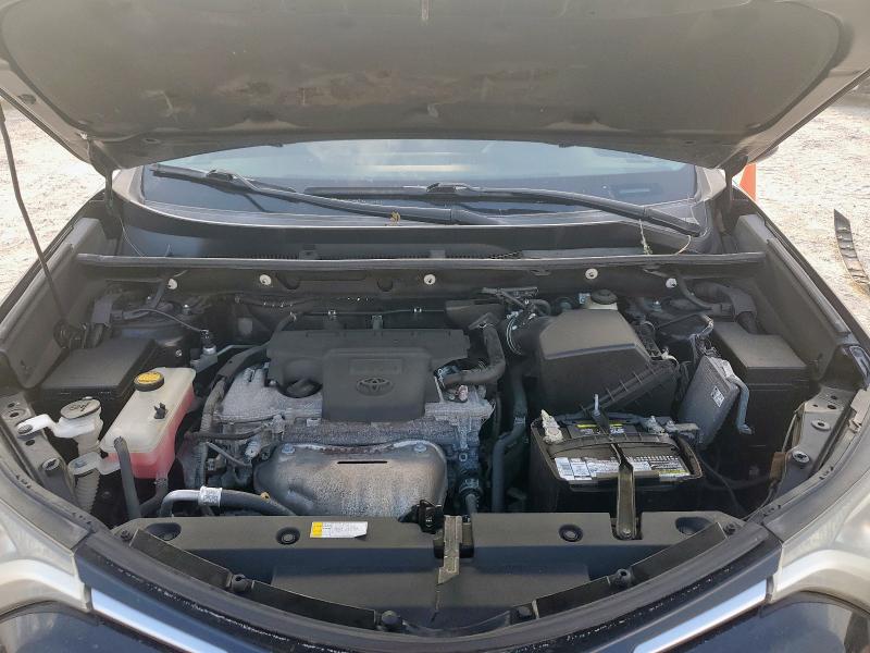 Photo 12 from auction – 2016 TOYOTA RAV4 LE with VIN 2T3ZFREV5GW274170