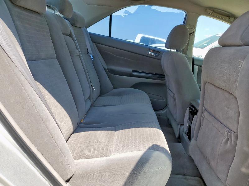 Photo 10 from auction – 2005 TOYOTA CAMRY LE with VIN 4T1BE32KX5U640464