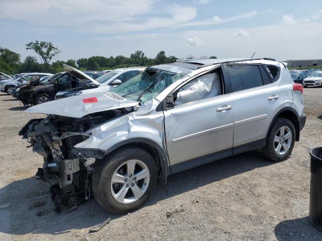 TOYOTA RAV4 XLE 2014 with VIN 2T3WFREV9EW121517 - Photo from auction