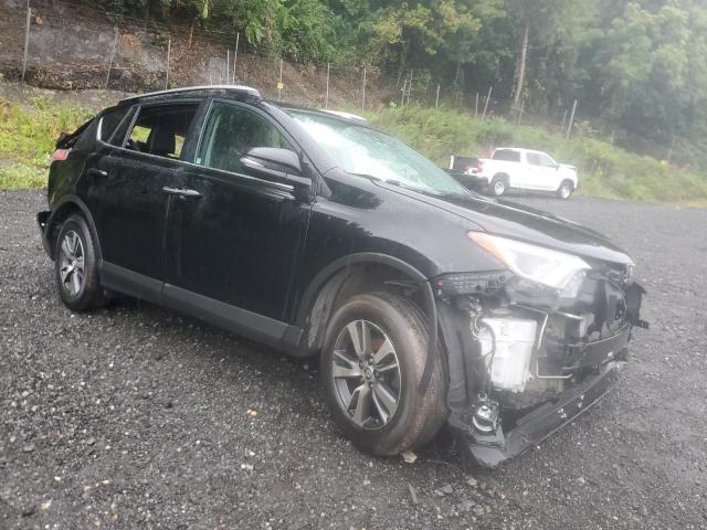 Photo 4 from auction – 2017 TOYOTA RAV4 XLE with VIN 2T3RFREV4HW662427