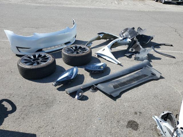 Photo 13 from auction – 2022 TESLA MODEL Y with VIN 7SAYGDEEXNF534712