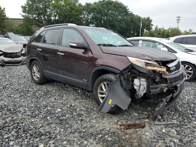 Photo 4 from auction – 2015 KIA SORENTO LX with VIN 5XYKTCA66FG614445