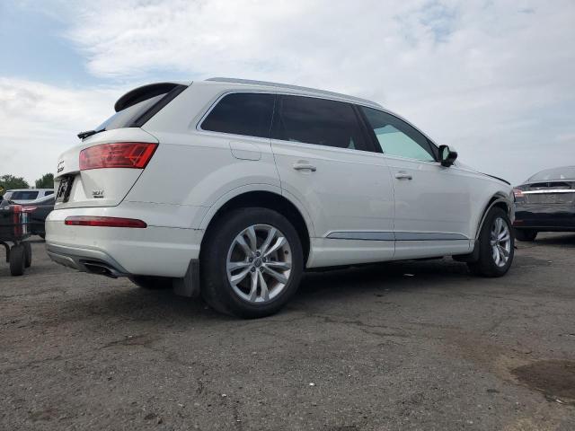 Photo 3 from auction – 2017 AUDI Q7 PREMIUM with VIN WA1LAAF76HD011572