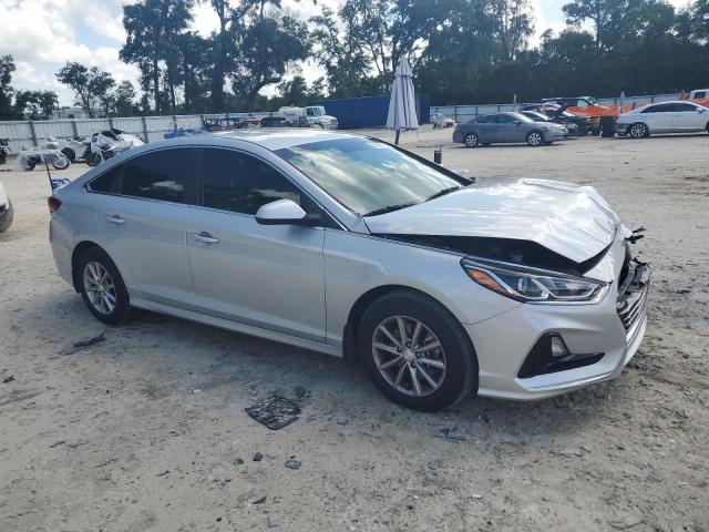 Photo 4 from auction – 2019 HYUNDAI SONATA SE with VIN 5NPE24AF3KH817883