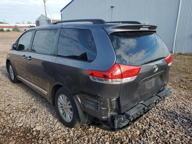 Photo 2 from auction – 2014 TOYOTA SIENNA XLE with VIN 5TDYK3DCXES454506