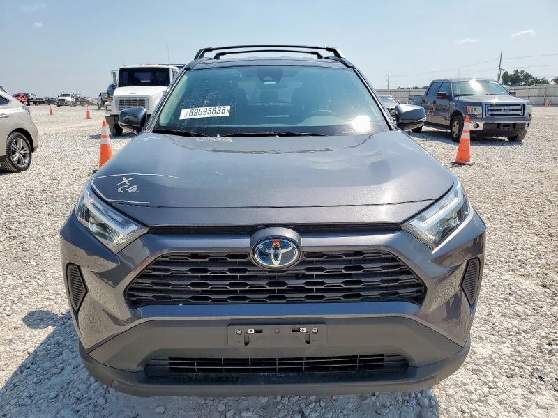 Photo 5 from auction – 2023 TOYOTA RAV4 with VIN 4T3RWRFV2PU107988