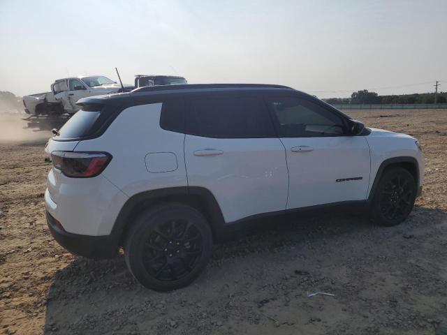 Photo 3 from auction – 2022 JEEP COMPASS LATITUDE with VIN 3C4NJCBB9NT188076